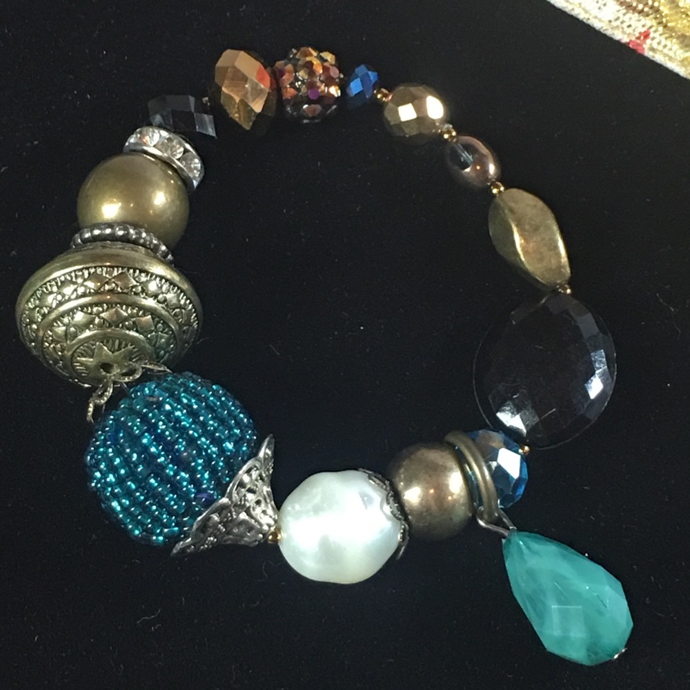 🐟🐟LAST CHANCE🐟🐟Bundle and Save Artisan Bronze Teal Elastic Bracelet